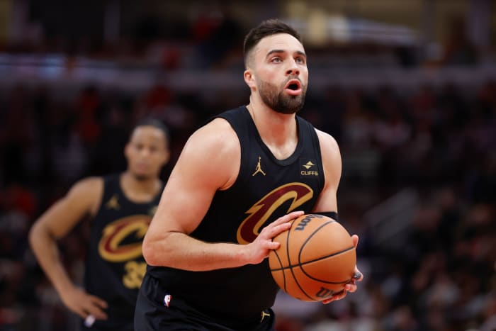 Dec 23, 2023; Chicago, Illinois, USA; Cleveland Cavaliers guard Max Strus (1) shoots a free throw against the Chicago Bulls during the second half at United Center. Mandatory Credit: Kamil Krzaczynski-USA TODAY Sports